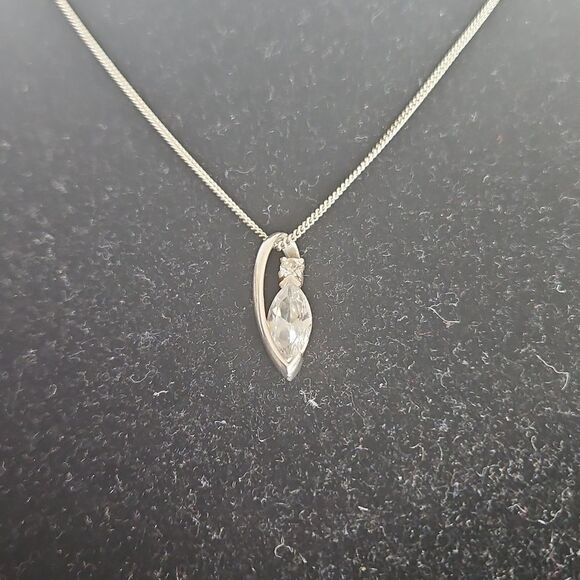 Simply Silver 925 Tear Drop Necklace Crystal - Picture 7 of 16